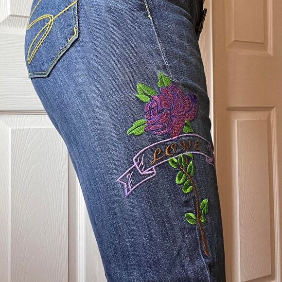 Seven for All Mankind Skinny Jeans with Embroidered Roses – Size 30 - Picture 3 of 8